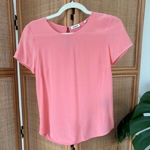 MARCS Silk T-shirt in Coral Pink Size: XS |Spring Office Casual Outfit